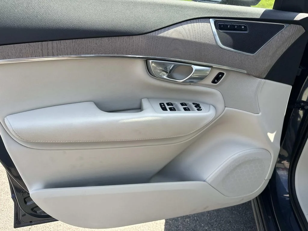 2023 Volvo XC90 Core - Photo 19