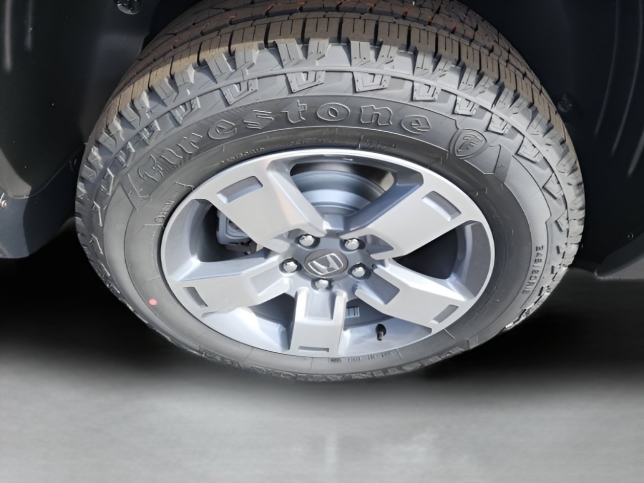 New 2026 Sonic Gray Pearl Honda RTL image 12
