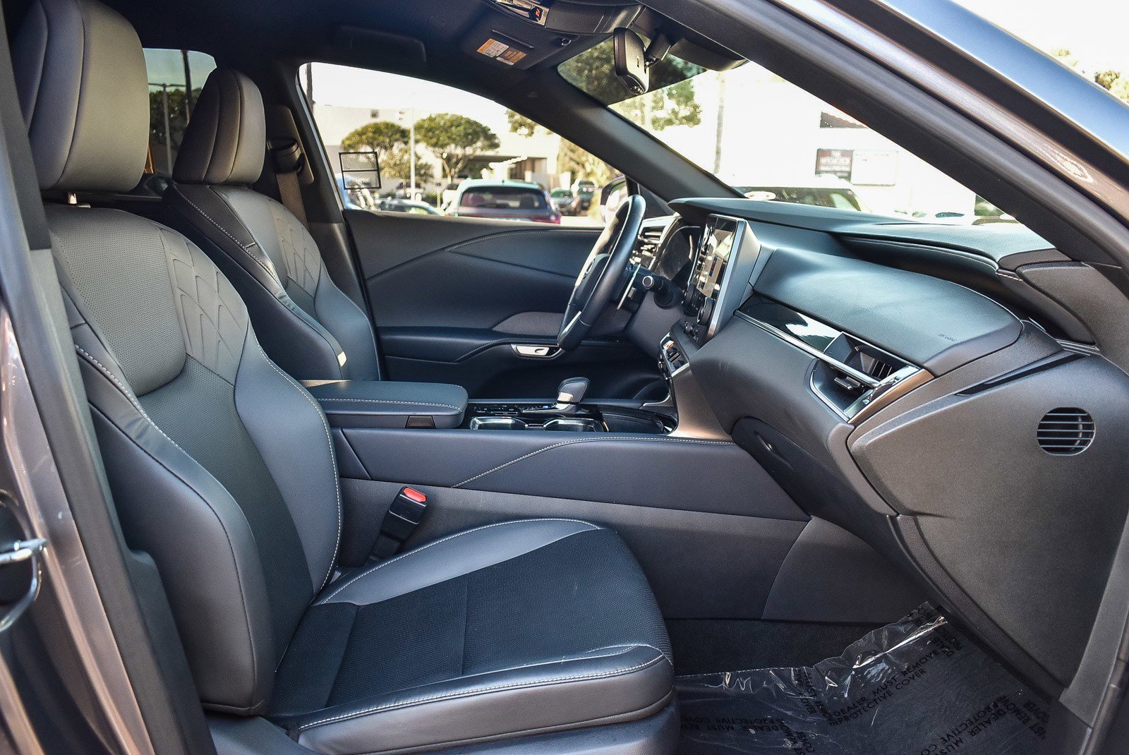 2023 Lexus RX 350 - Photo 15