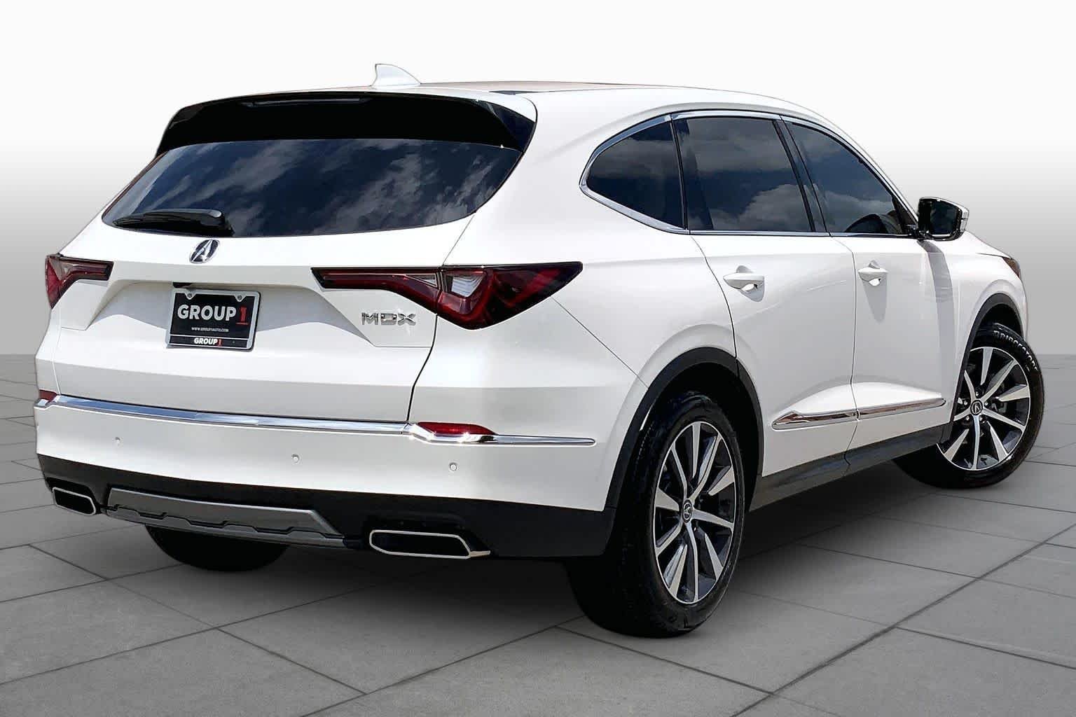 Used 2026 Platinum White Pearl Acura w/Technology Package image 13