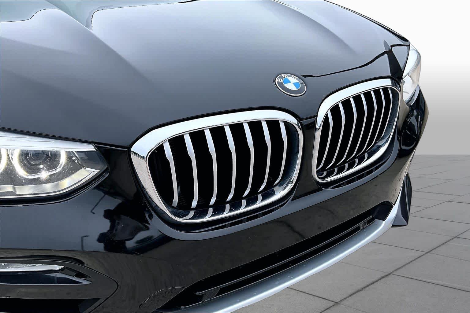 Used 2019 Jet Black BMW xDrive30i image 30
