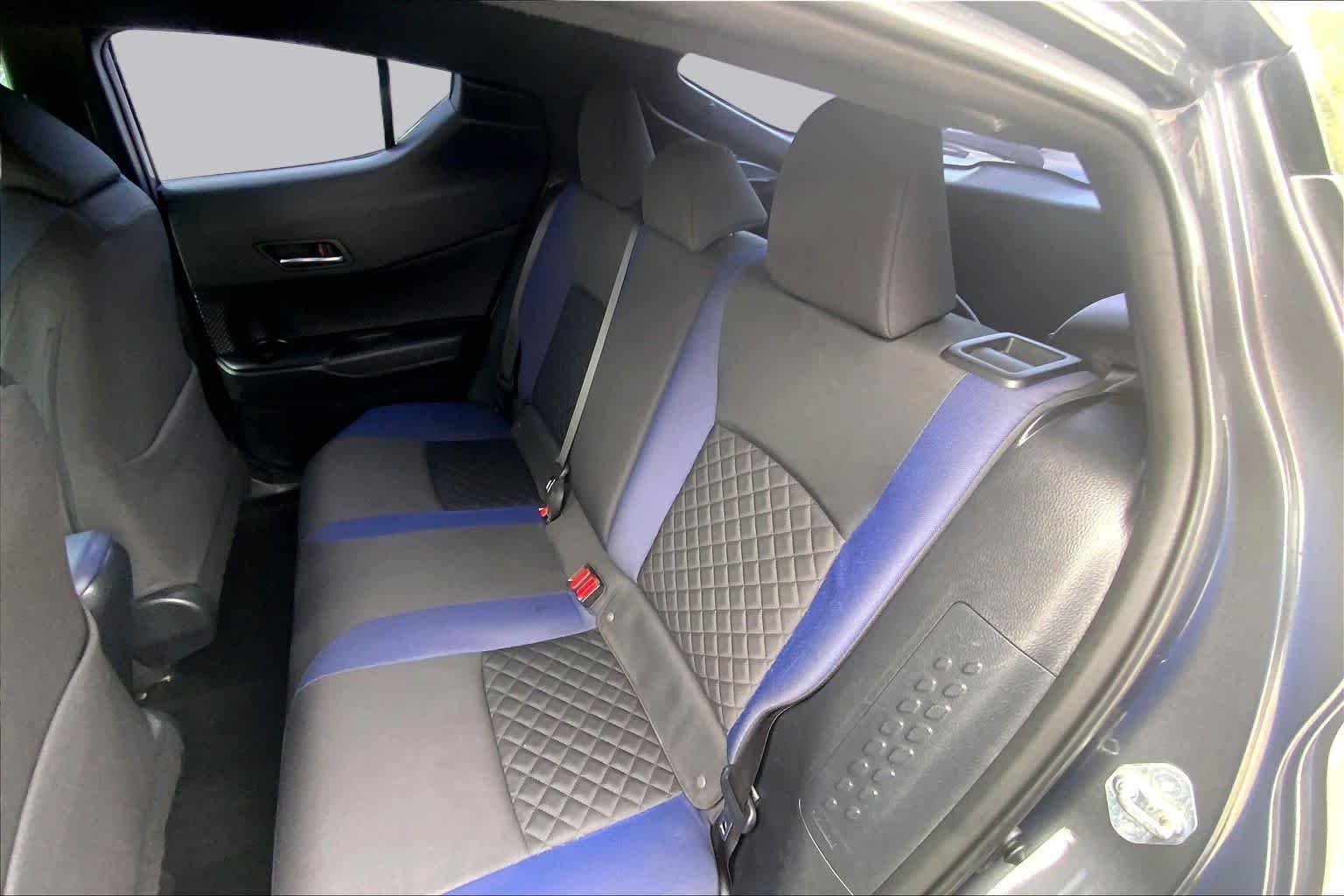 Used 2022 Magnetic Gray Metallic Toyota XLE image 20
