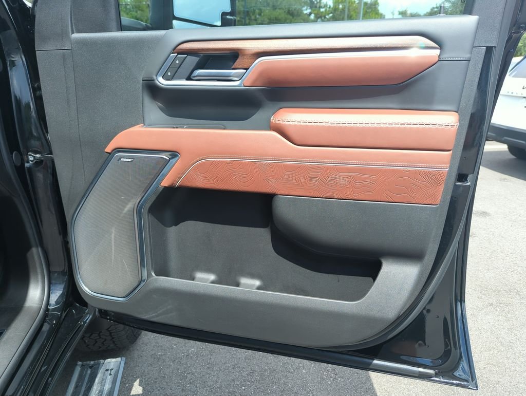Used 2025 Black GMC Denali Ultimate image 35