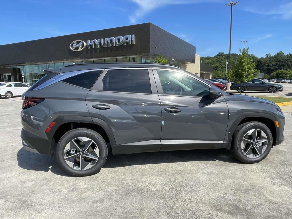 New 2026 Gray Hyundai SEL AWD image 2