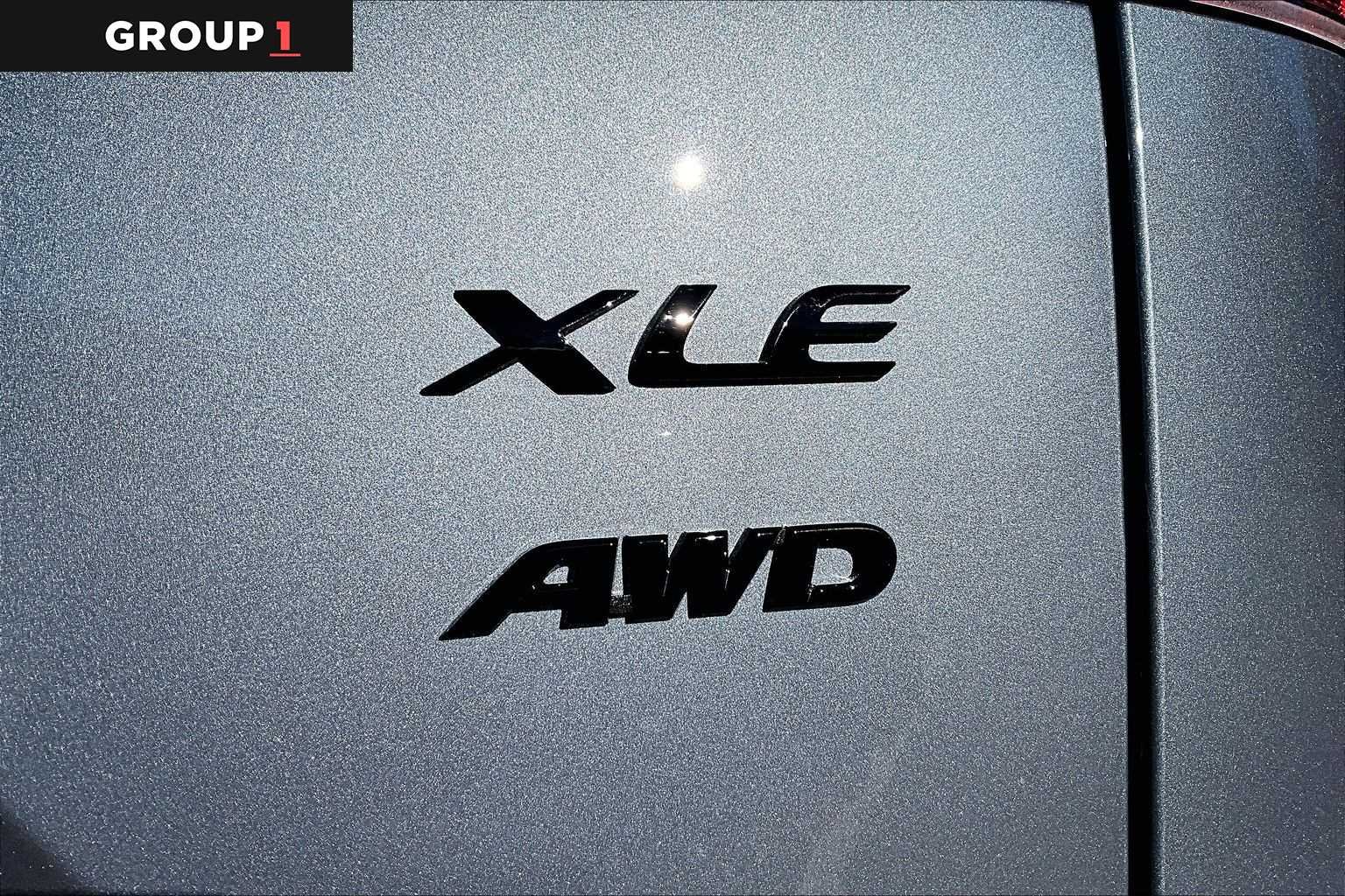 Used 2025 Celestite Toyota XLE image 10