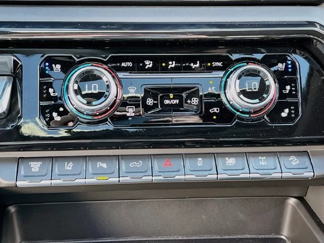 2026 GMC Sierra 2500HD AT4X - Photo 11