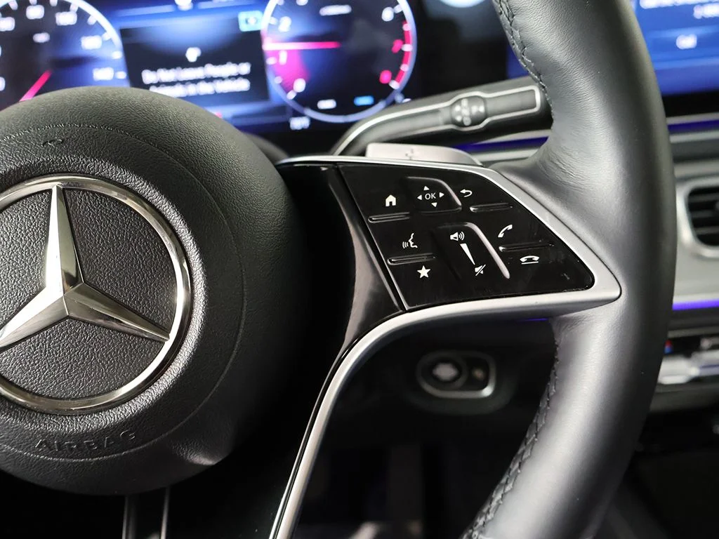 Used 2024 Gray Mercedes-Benz GLE 450 image 42