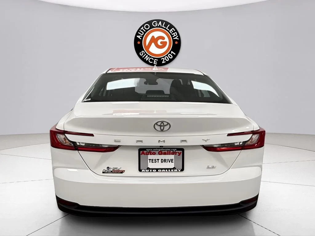 Used 2025 White Toyota LE image 5