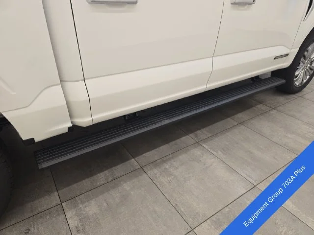 New 2026 Star White Metallic Tri-Coat Ford Platinum® image 14