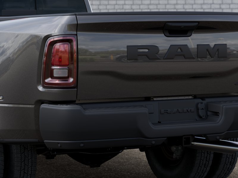New 2026 Granite Crystal Metallic Clear-Coat Exterior Paint RAM TRADESMAN image 13