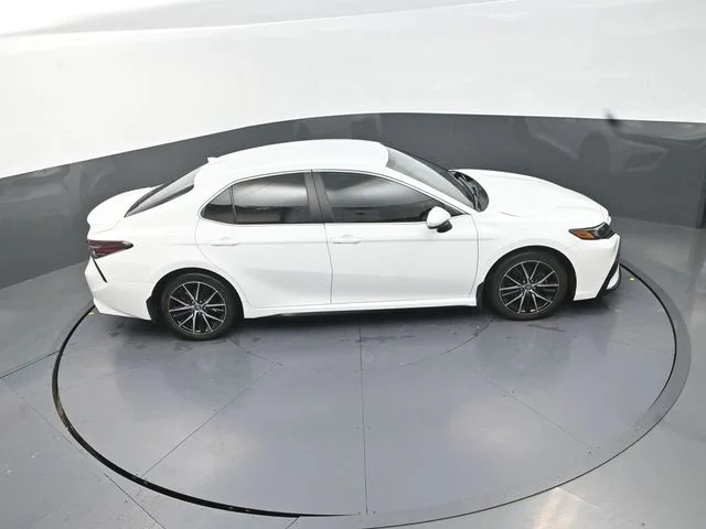 Used 2024 White Toyota SE image 29