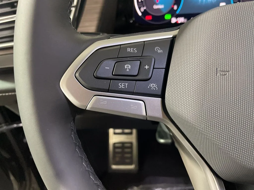 2026 Volkswagen Atlas SEL Premium R-Line - Photo 12