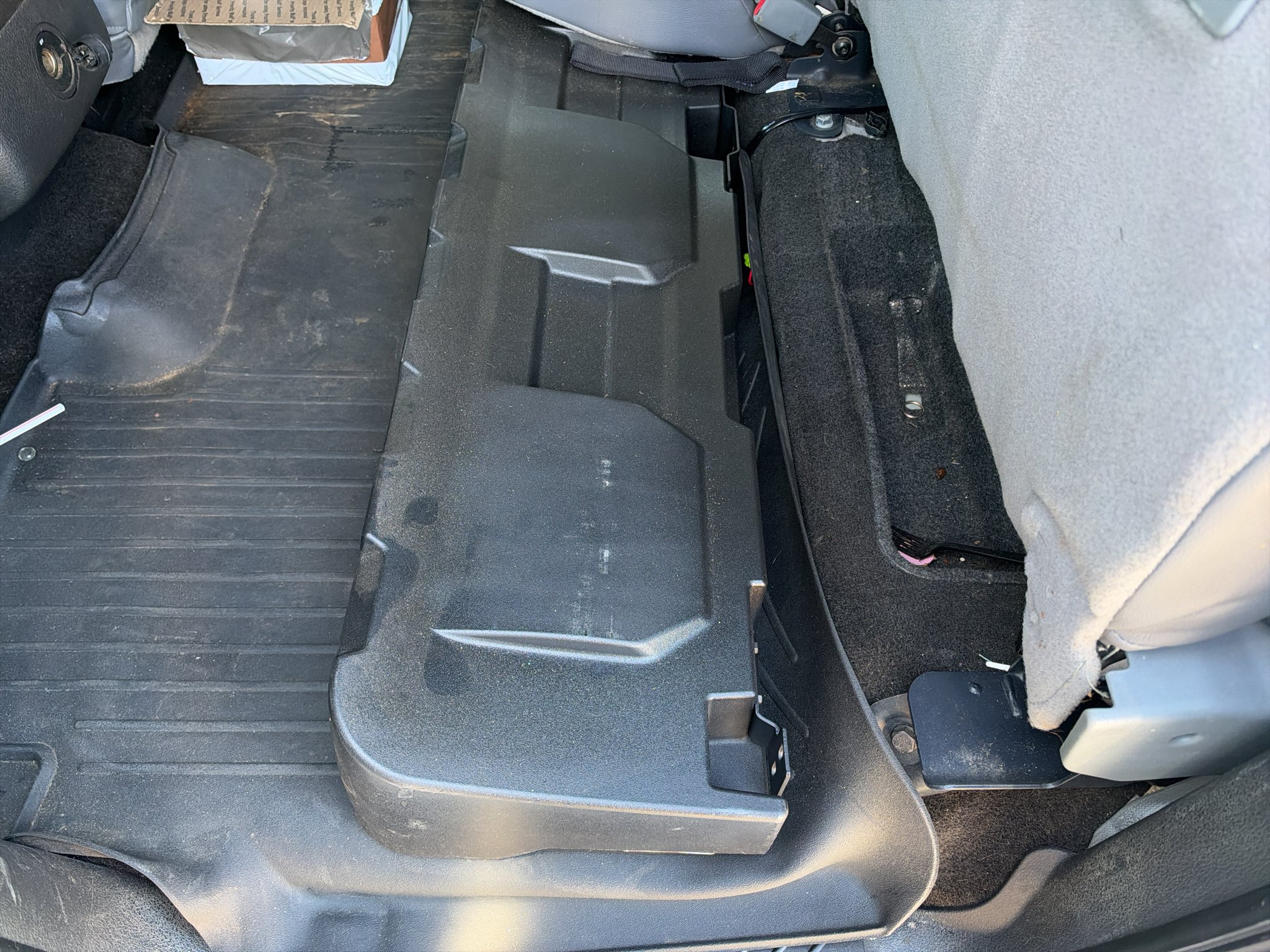 Used 2014 Oxford White Ford XLT image 12