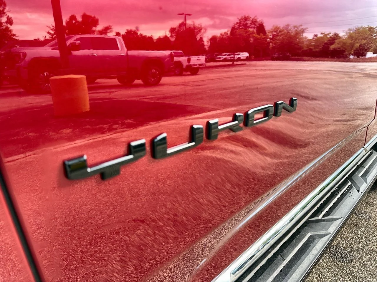 New 2026 Volcanic Red Tintcoat GMC Elevation image 27