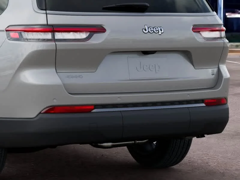 New 2026 Silver Zynith Jeep 85th Anniversary Edition image 13