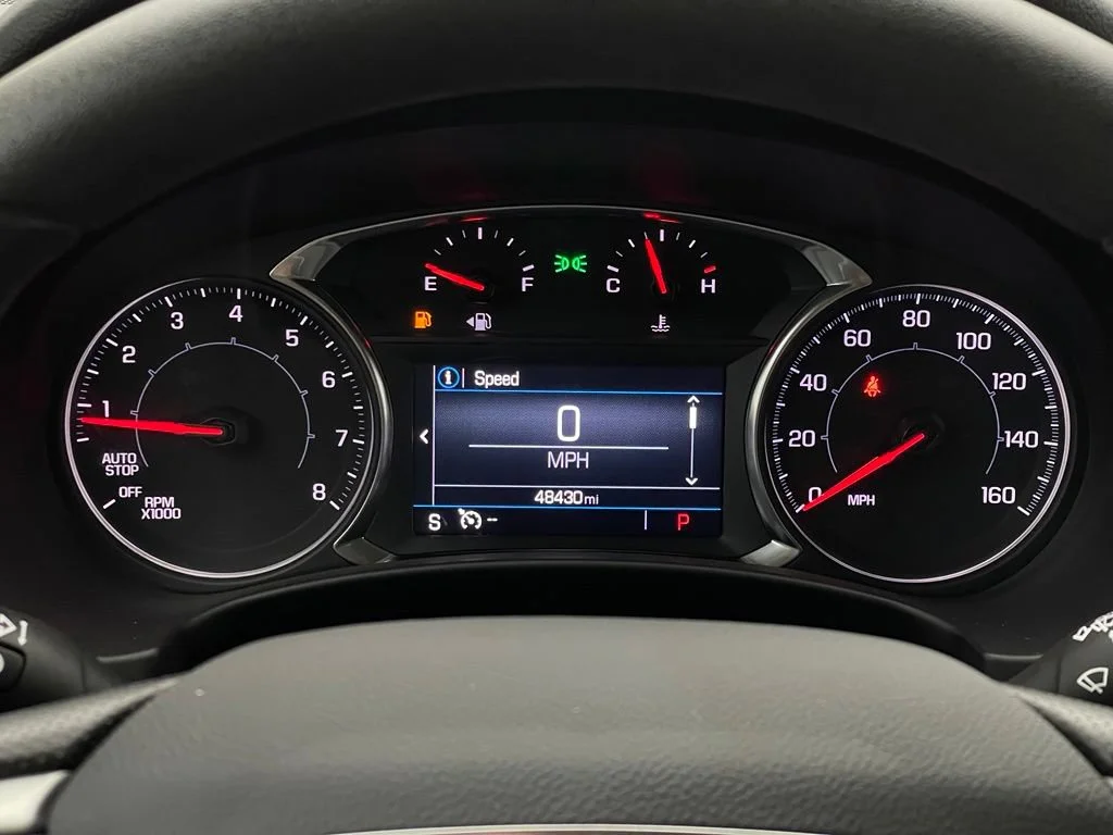 Used 2024 Downpour Metallic GMC SLE image 19