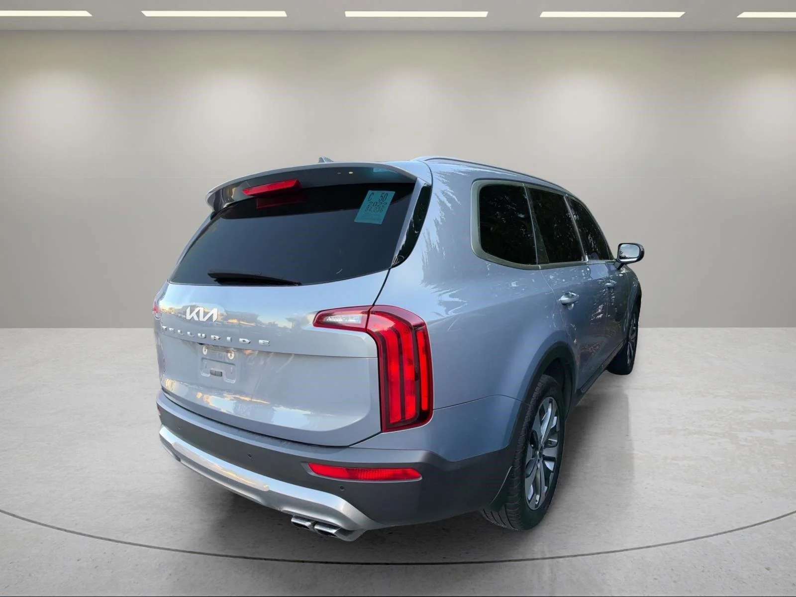 Used 2022 Everlasting Silver Kia S image 10
