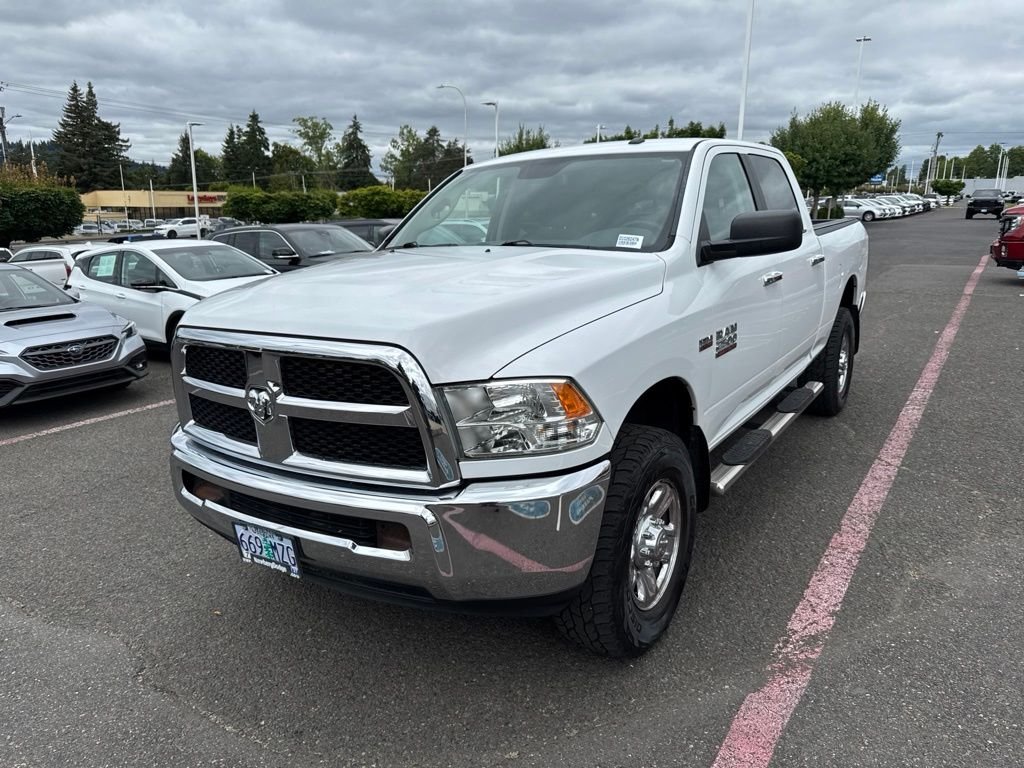 Used 2016 White Ram SLT image 3