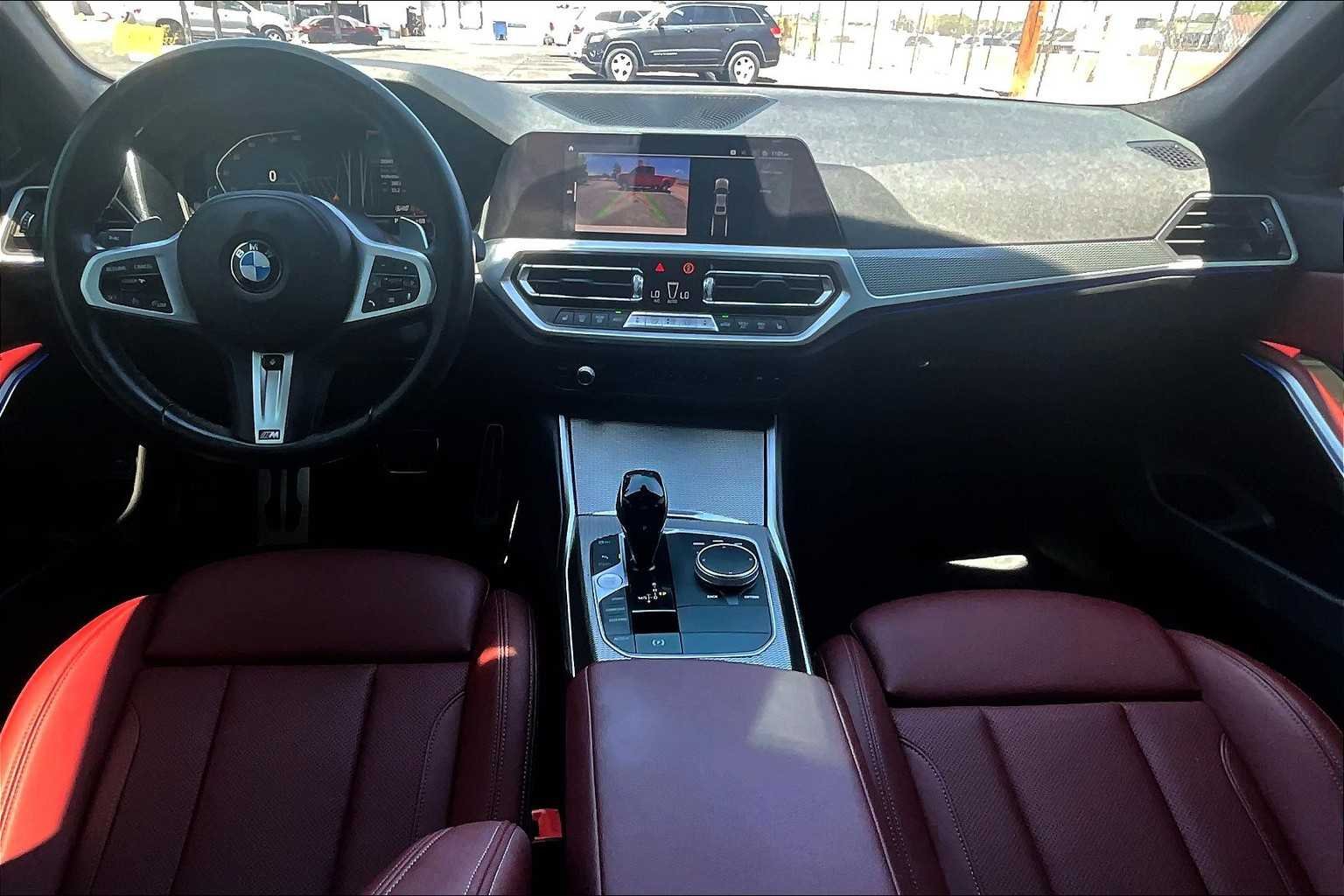 Used 2022 Alpine White BMW 330i image 16