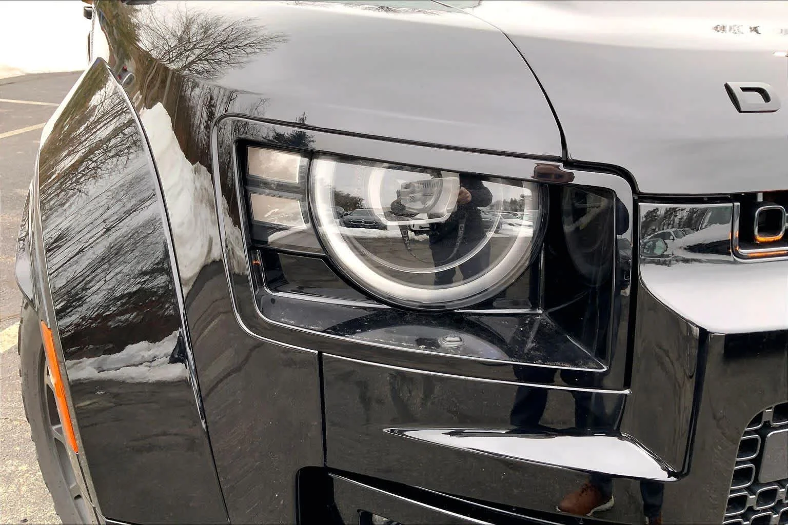 2026 Land Rover Defender OCTA Black - Photo 13