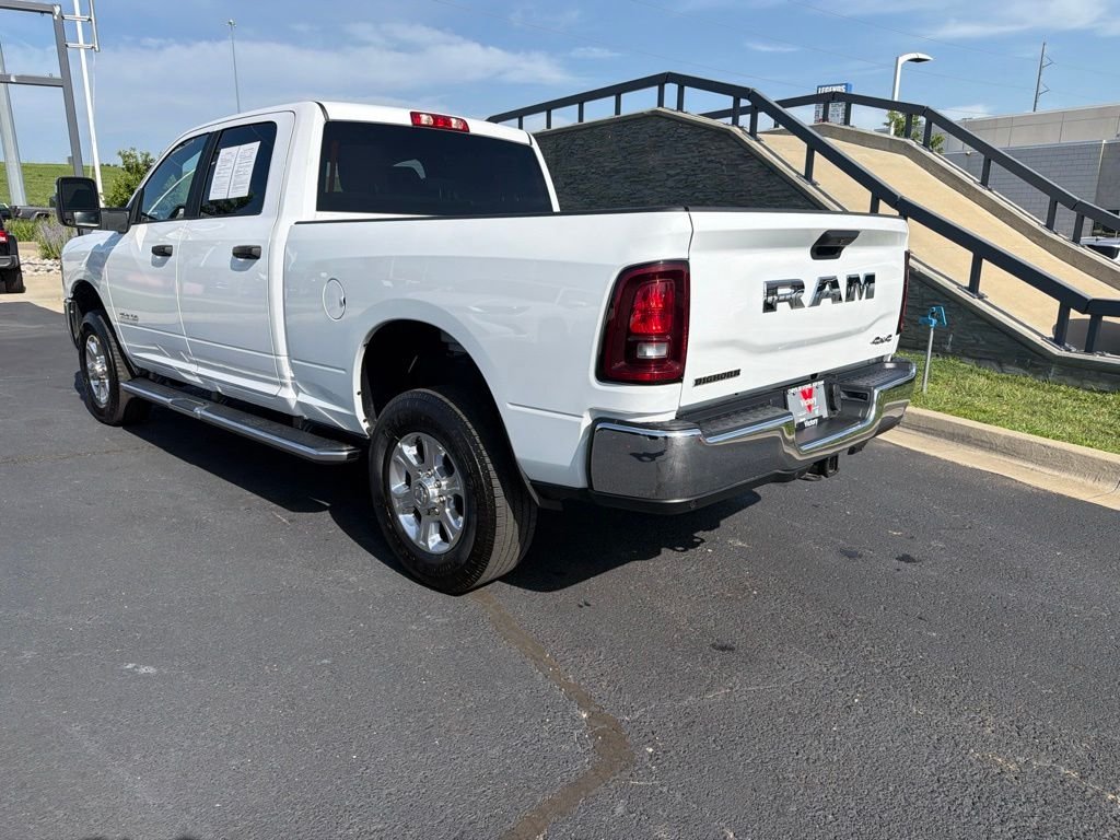 Used 2025 White Ram Big Horn image 5