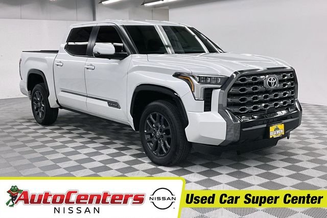 Used 2026 Wind Chill Pearl Toyota Platinum image 1