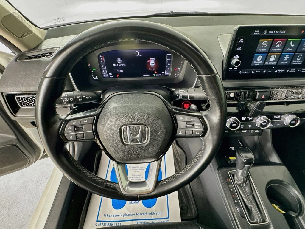 Certified Used 2022 Platinum White Pearl Honda Touring image 14