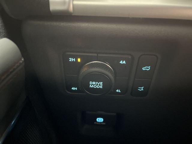 New 2025 Gray Ford Active image 36