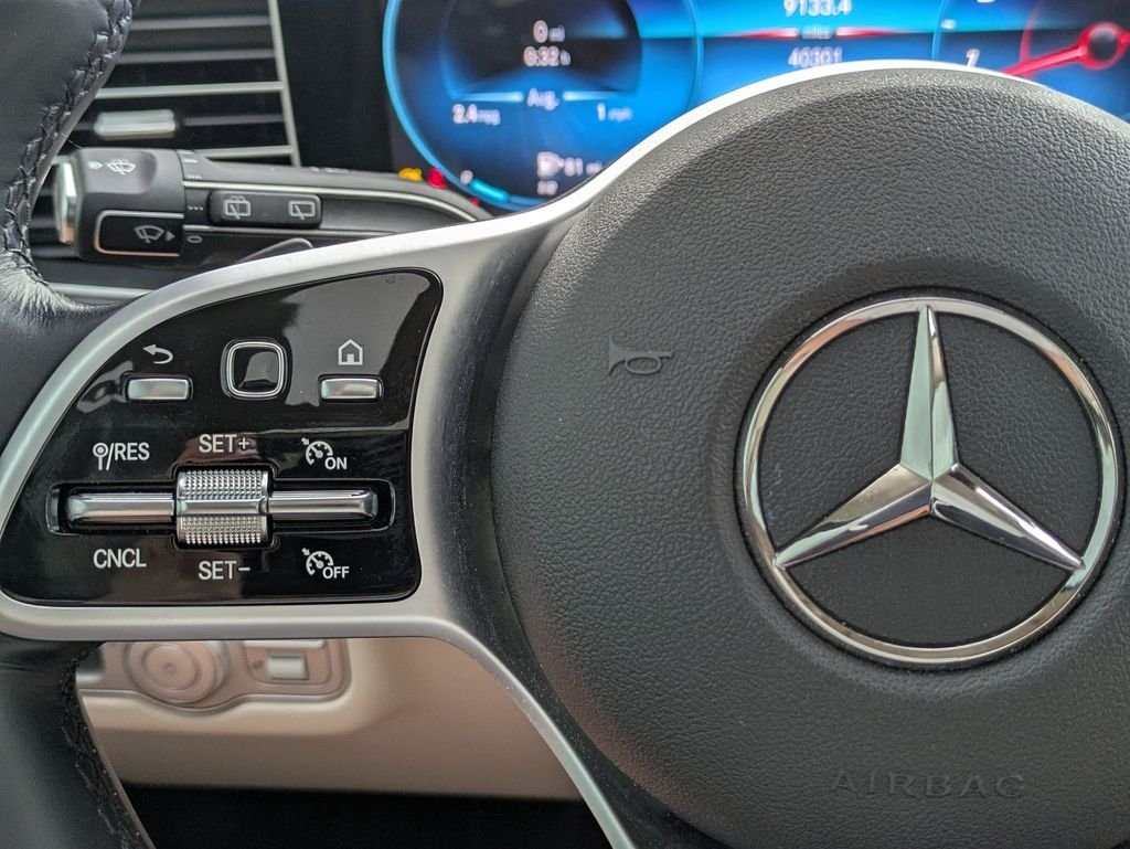 Used 2021 Red Mercedes-Benz GLE 350 image 16