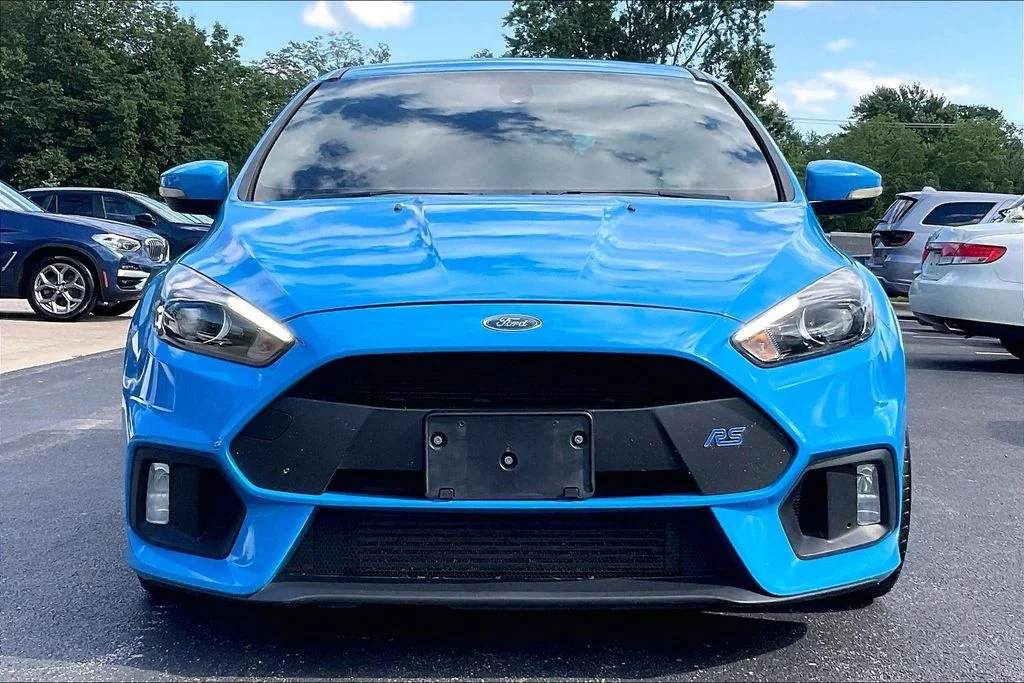 Used 2016 Blue Ford RS image 3