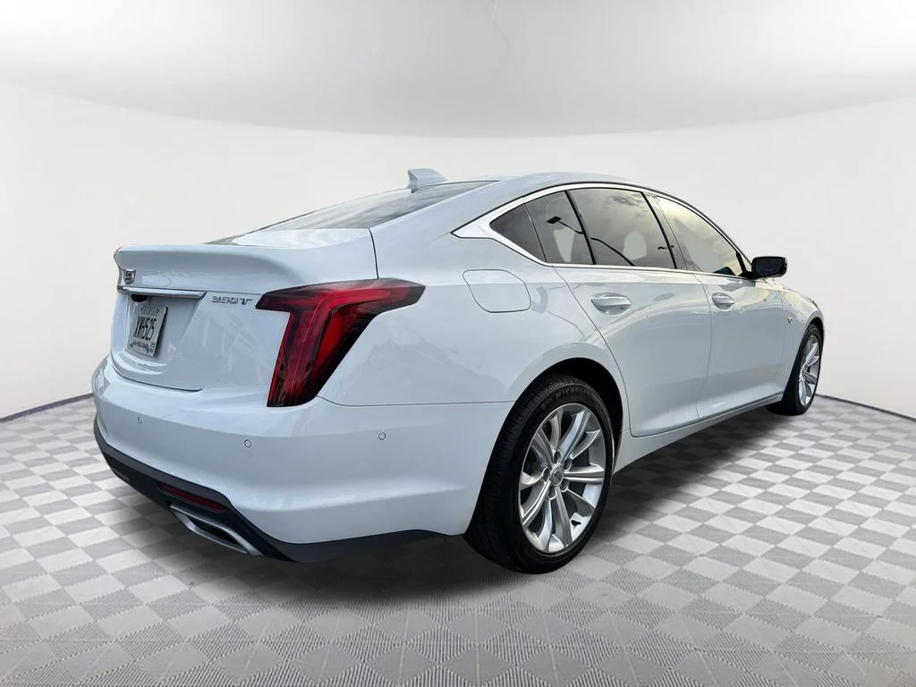 Used 2025 White Cadillac Premium Luxury image 5