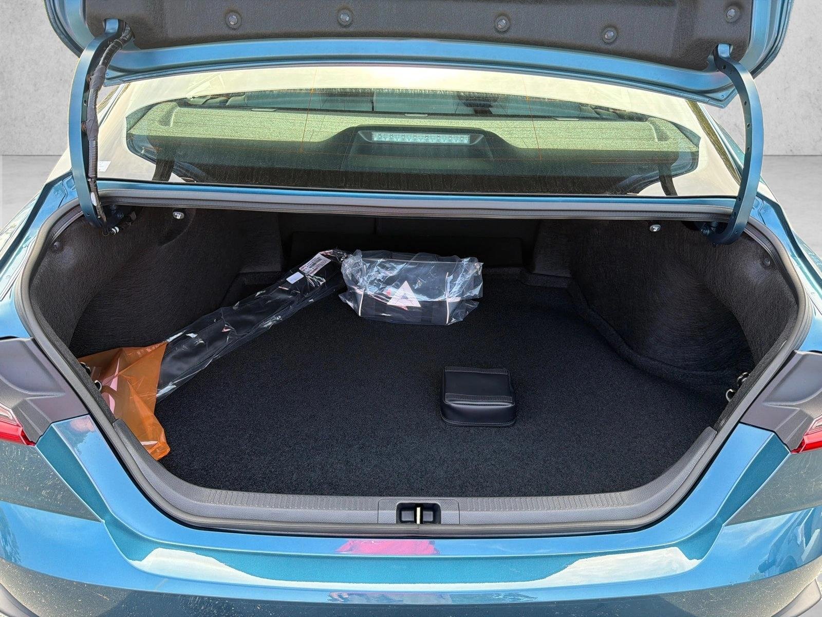New 2026 Ocean Gem Toyota SE image 18