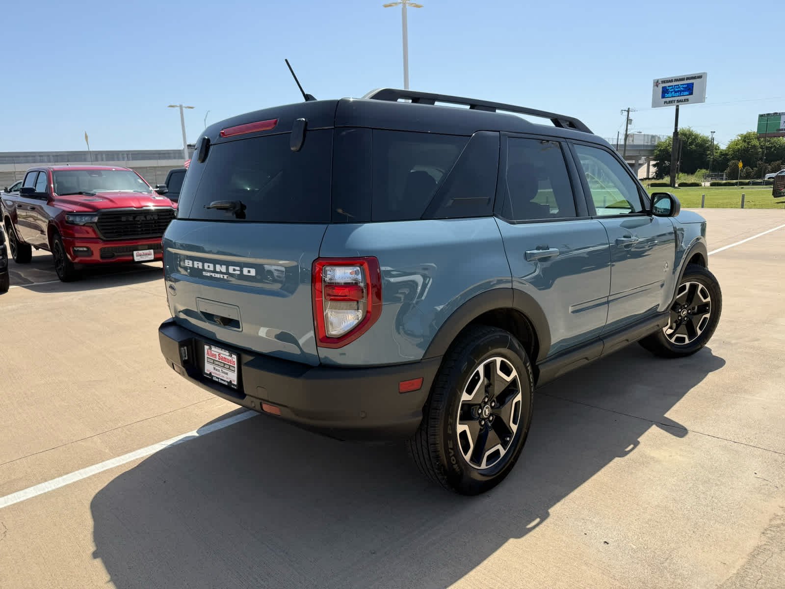 Used 2023 Area 51 Ford Outer Banks image 6