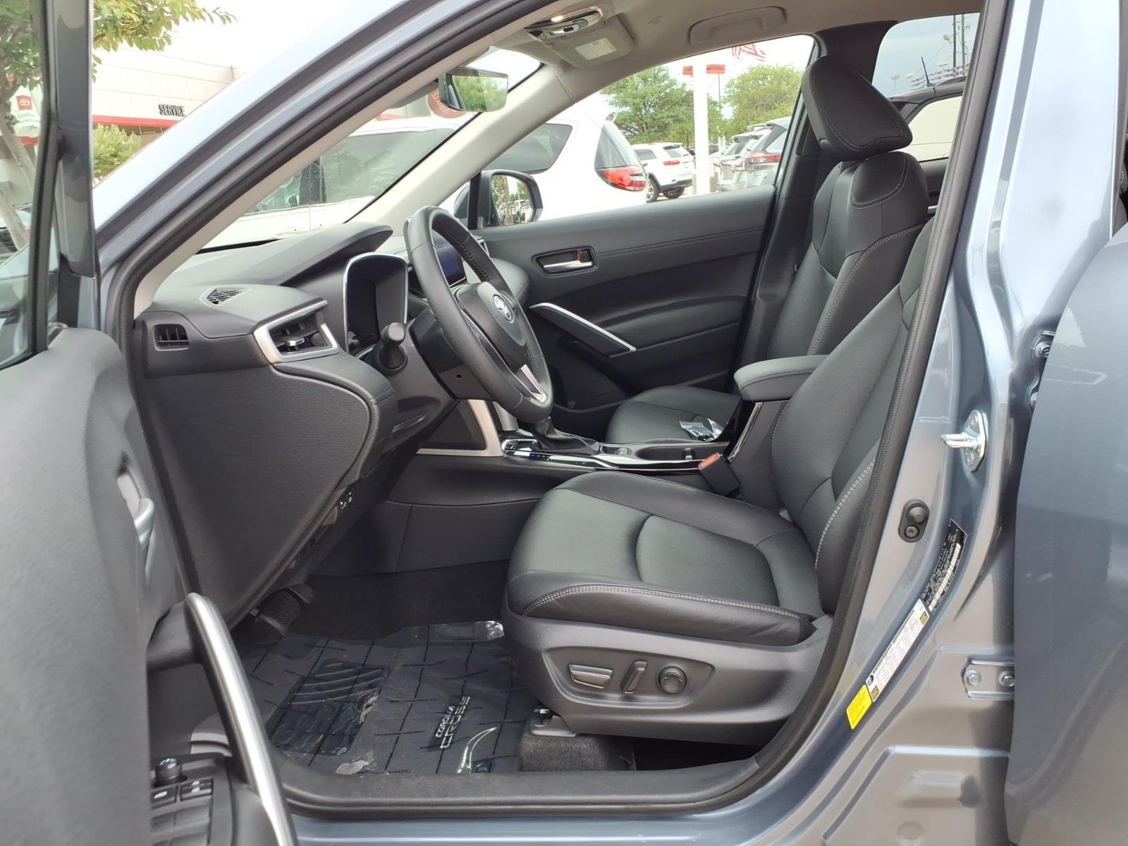 Used 2025 Celestite Toyota XLE image 14