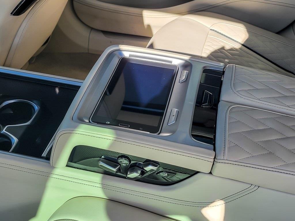 2022 BMW B7 - Image 13