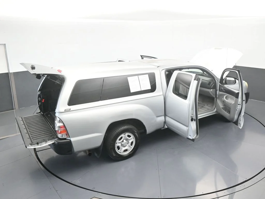 Used 2007 Silver Streak Mica Toyota Base image 52