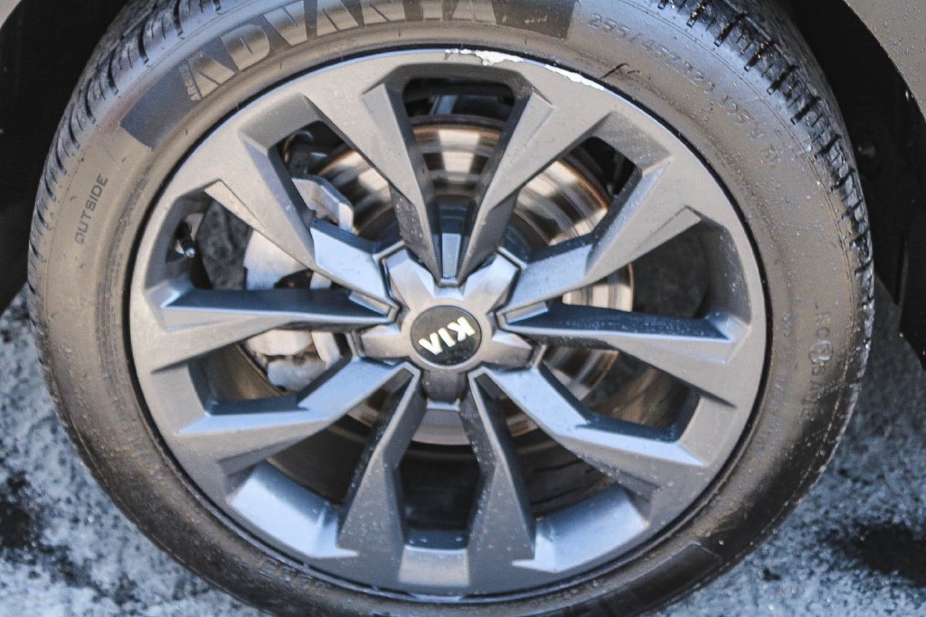 Used 2021 Gray Kia SX Prestige X-Line image 10