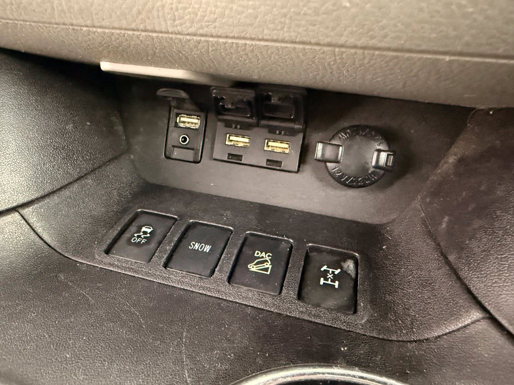 Used 2019 White Toyota LE image 26