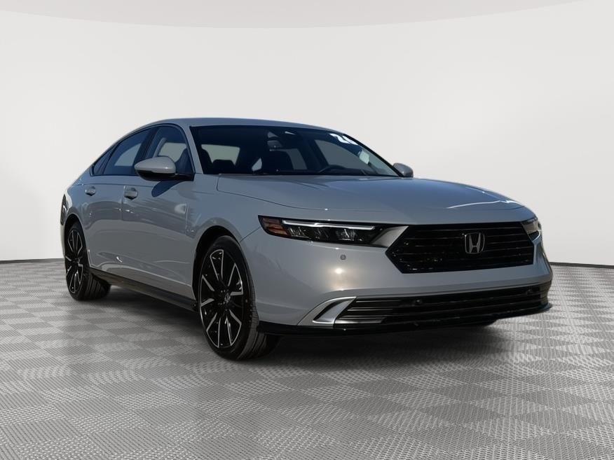 New 2026 Urban Gray Pearl Honda Touring image 1
