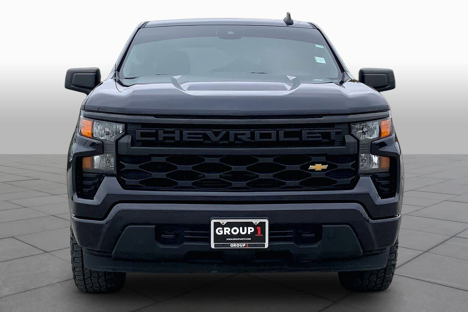 Used 2022 Dark Ash Metallic Chevrolet Custom image 4