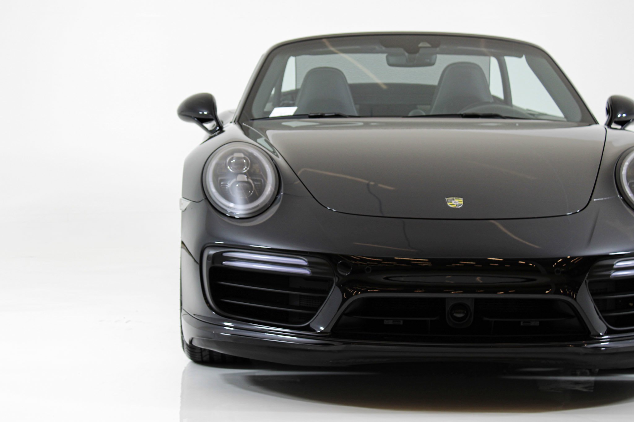 Used 2019 Black Porsche Turbo S Cabriolet image 19