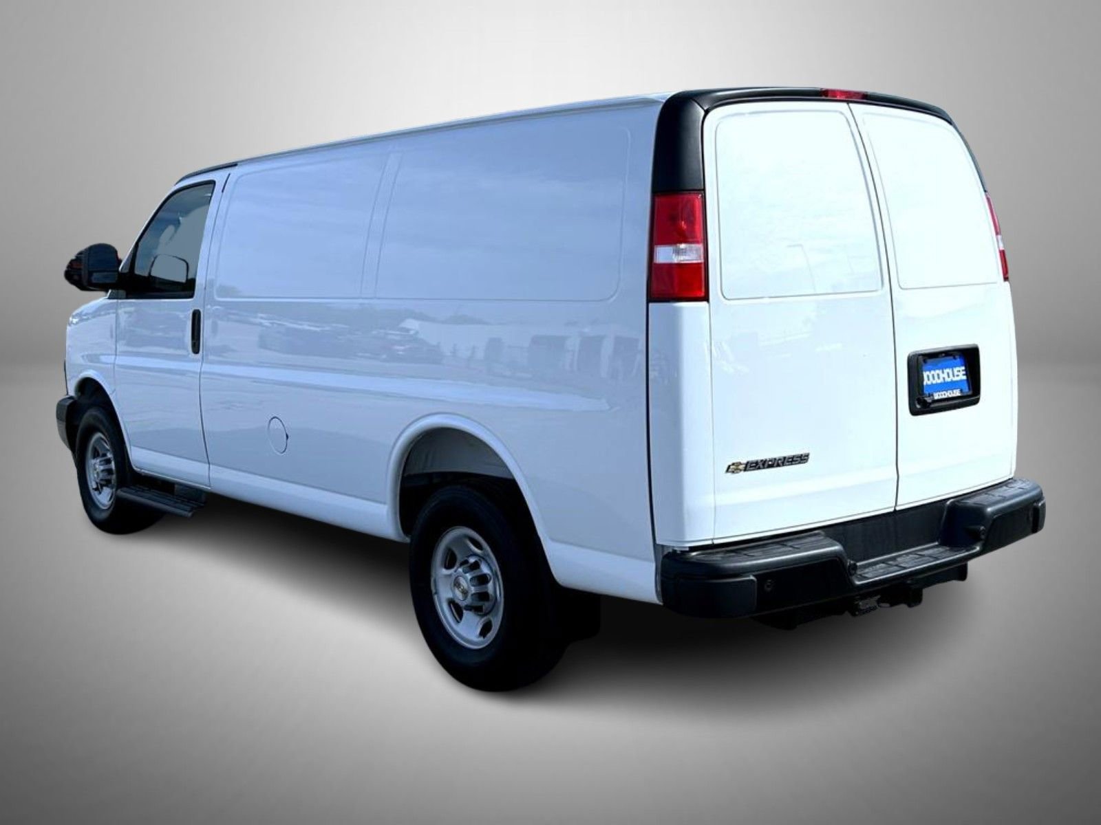 2025 Chevrolet Express Cargo Work Van - Photo 7