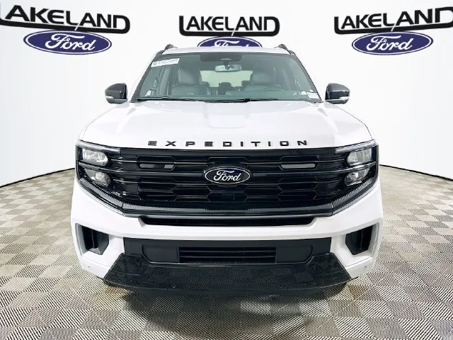 New 2026 Ford Expedition Platinum