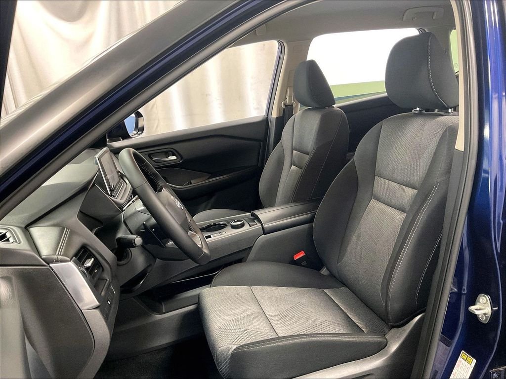 Used 2025 Blue Nissan SV image 10