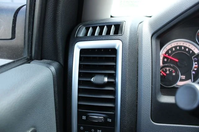 Used 2015 Blue Ram Big Horn image 6