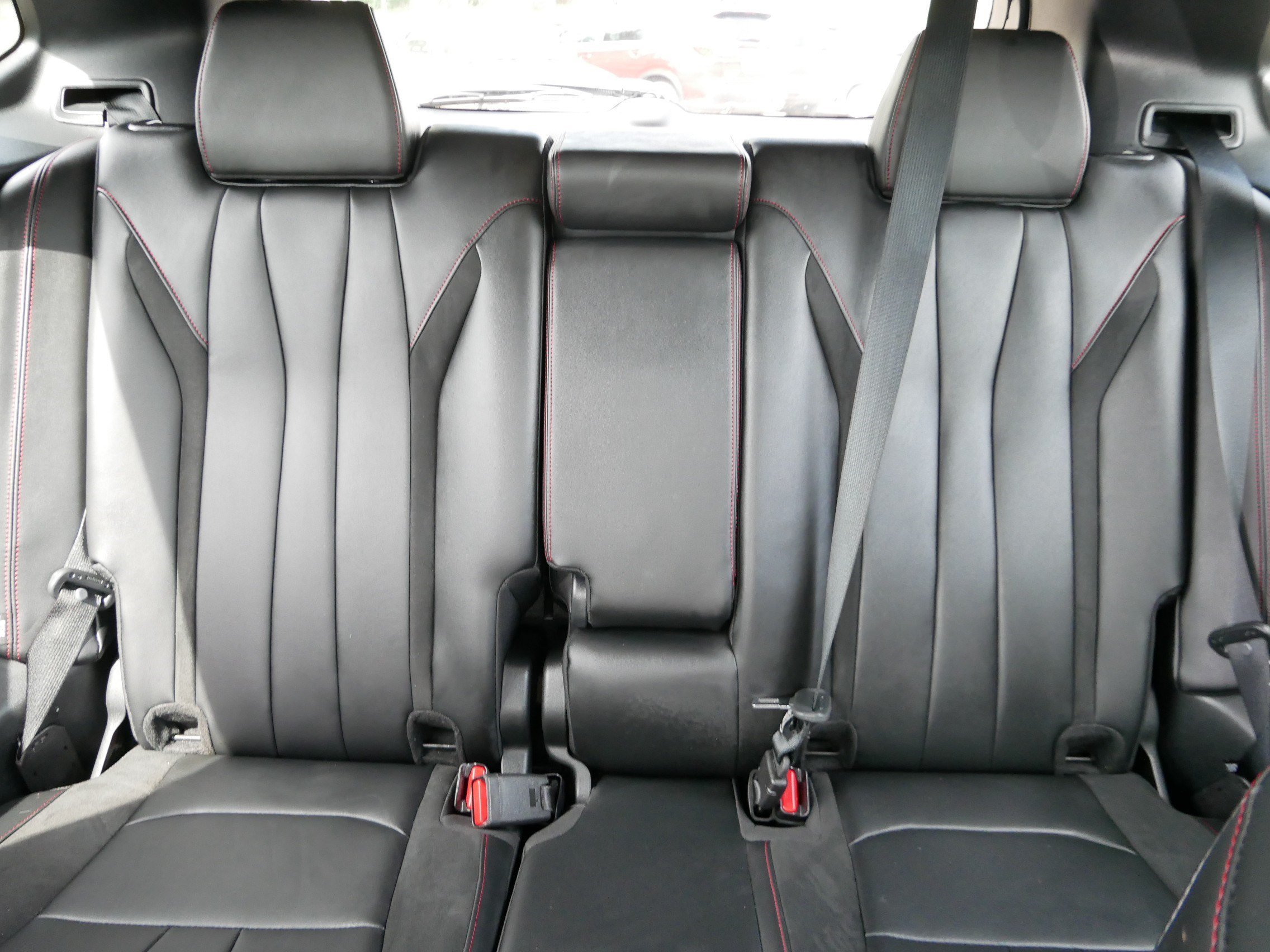 Used 2025 Platinum White Pearl Acura w/A-Spec Package image 13