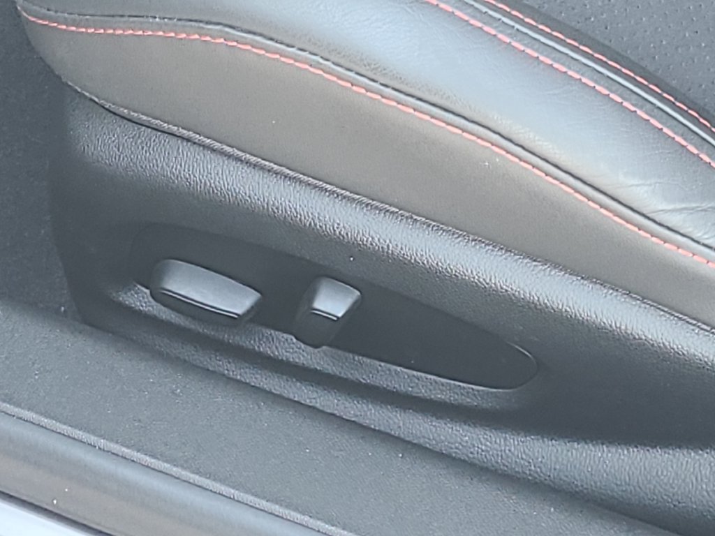 Used 2023 SHARKSKIN METALLIC Chevrolet ZL1 image 16