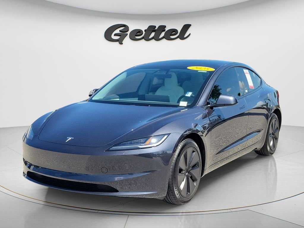 2025 Tesla Model 3 Long Range's photo