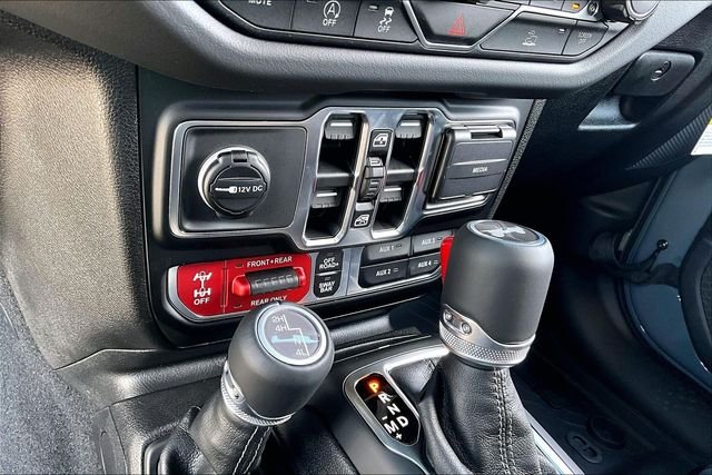 New 2026 Jeep Wrangler Rubicon 4D Sport Utility