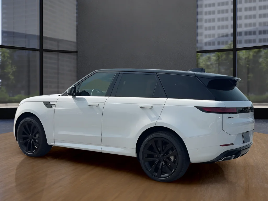 New 2026 White Land Rover Dynamic SE image 7